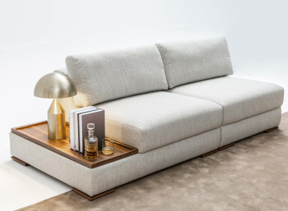 Schlankes, modernes 2-Sitzer weiches Sofa mit integriertem Holztisch und breitem Sitz